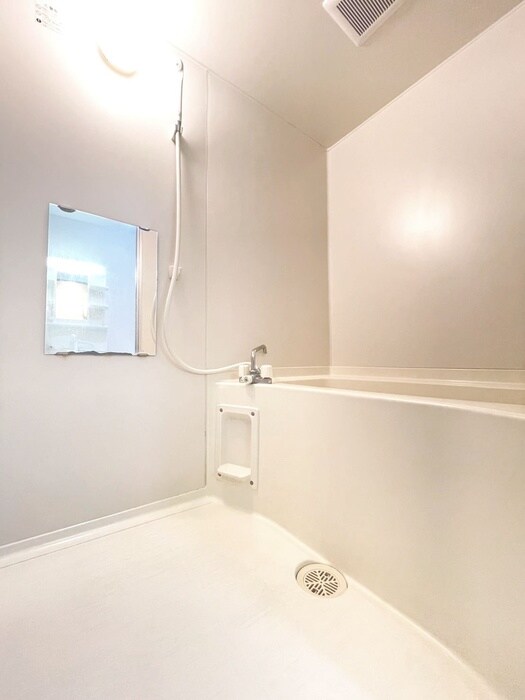 物件内観写真10　(バス／シャワールーム等)