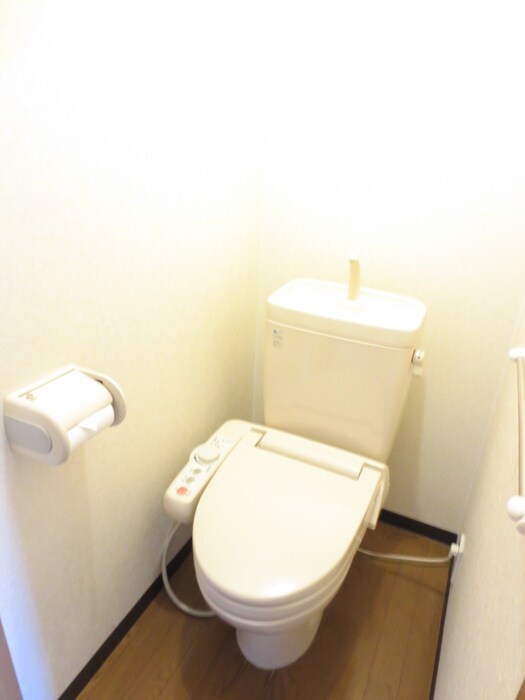 物件内観写真12　(トイレ)