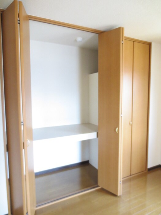 物件内観写真14　(収納)