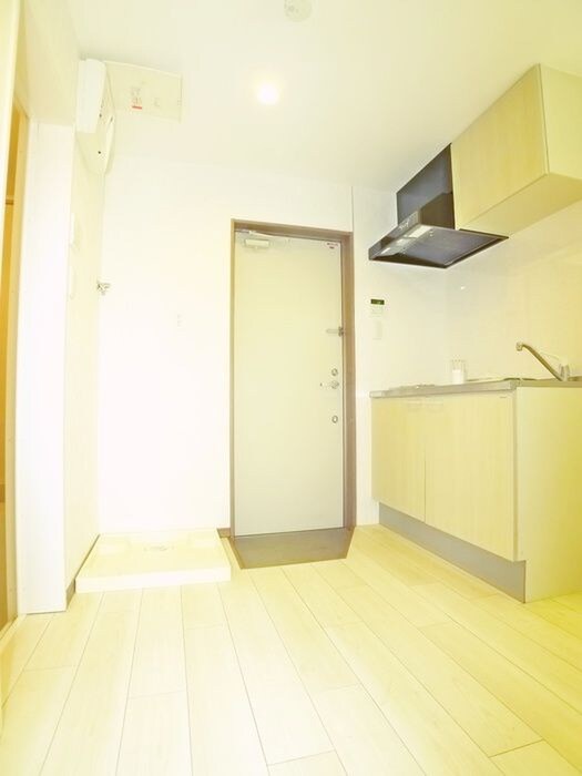 物件内観写真16　(廊下)