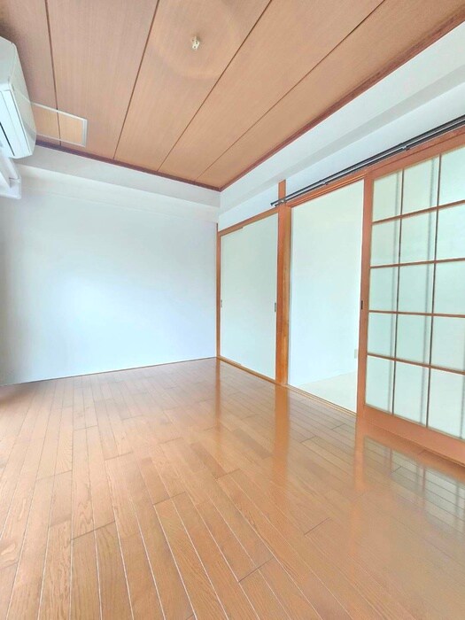 物件内観写真14　(居室)