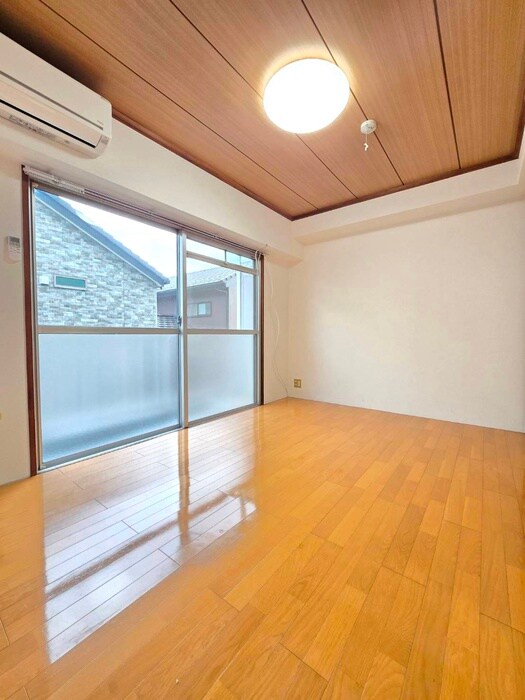 物件内観写真14　(居室)