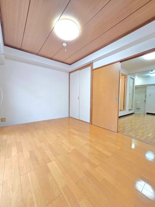 物件内観写真15　(居室)