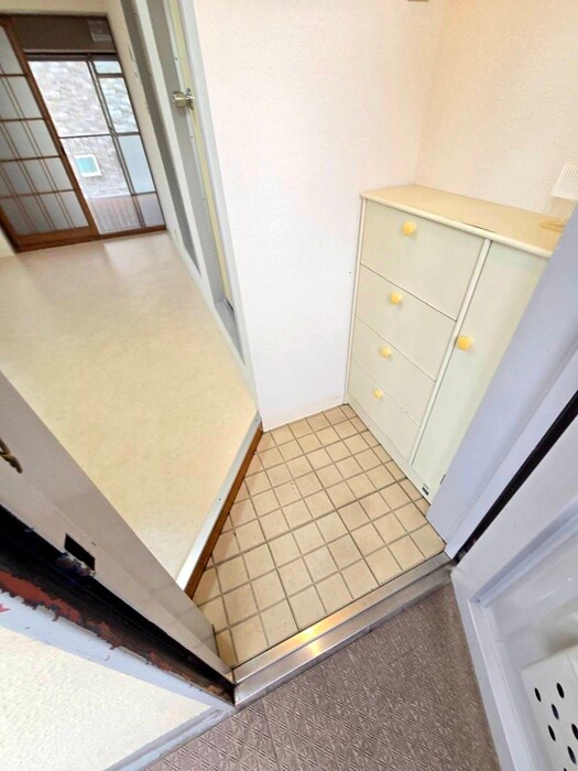 物件内観写真22　(玄関)