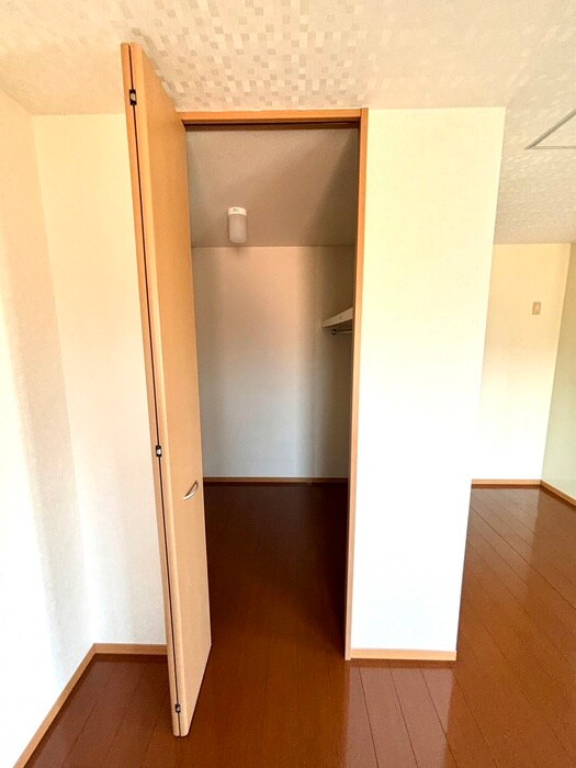 物件内観写真9　(収納)