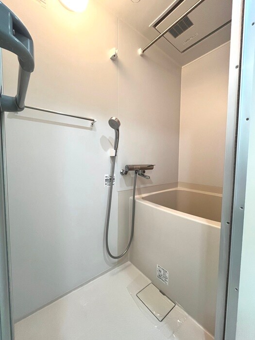 物件内観写真12　(バス／シャワールーム等)
