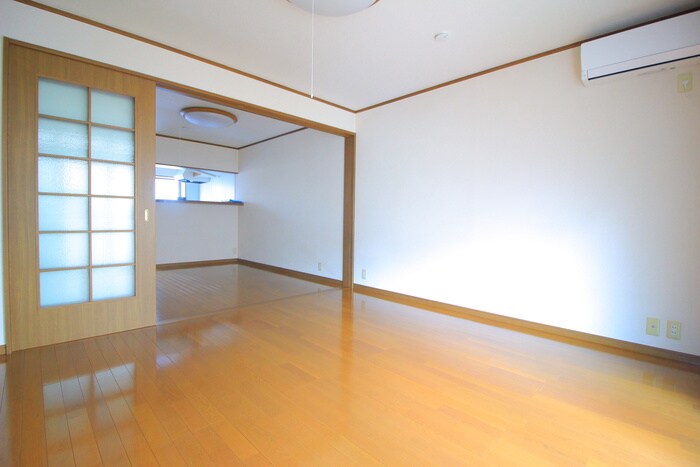 物件内観写真17　(居室)