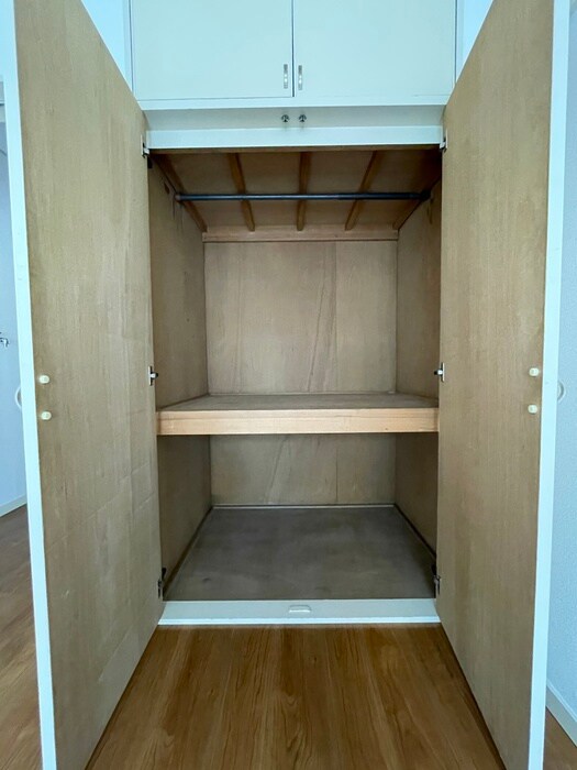 物件内観写真12　(収納)