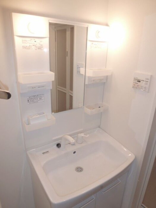 物件内観写真15　(洗面)