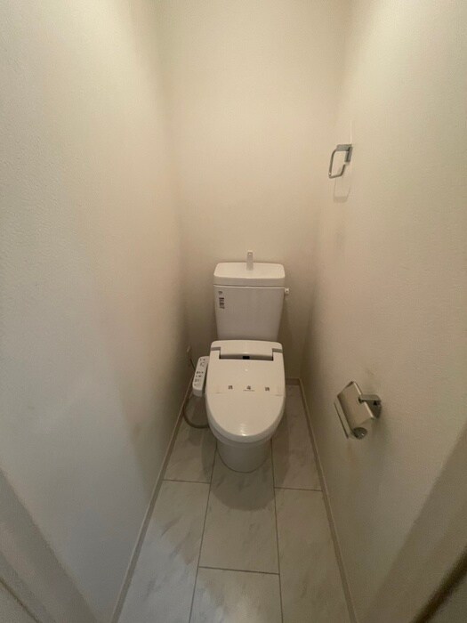 物件内観写真12　(トイレ)