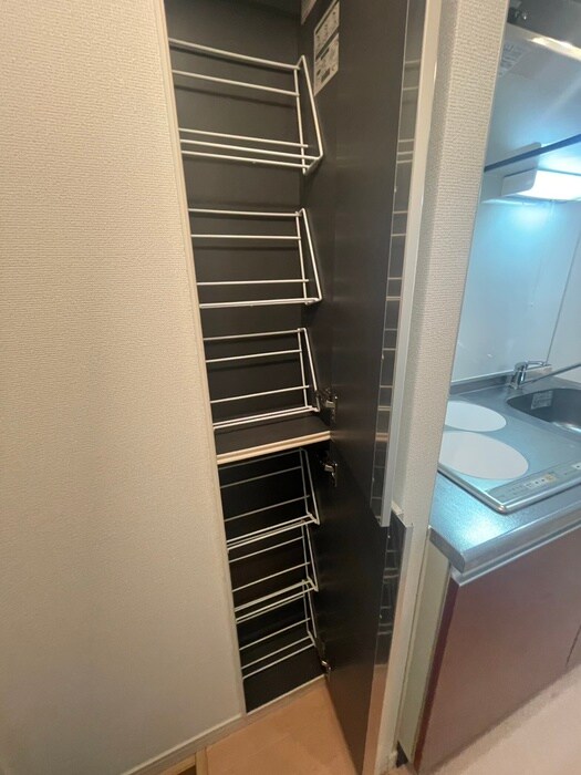 物件内観写真19　(靴箱)