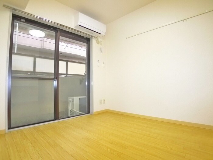 物件内観写真15　(居室)