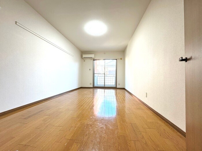 物件内観写真11　(居室)