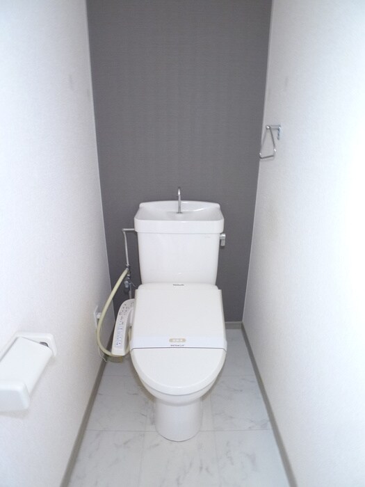 物件内観写真16　(トイレ)