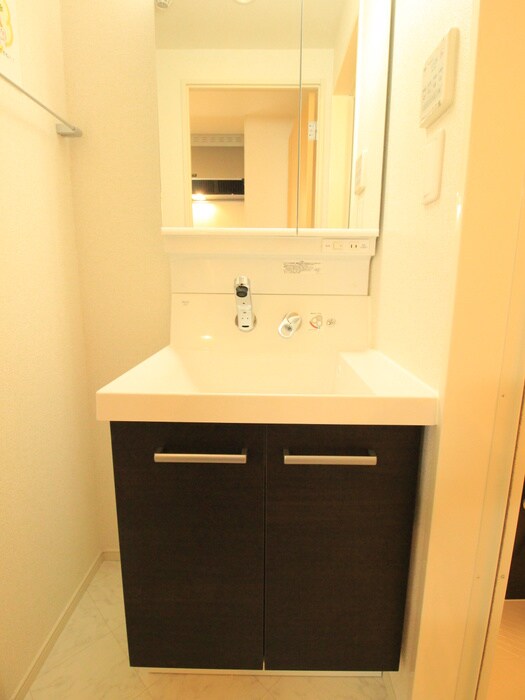 物件内観写真12　(洗面)