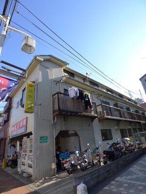 カルネドール外観写真