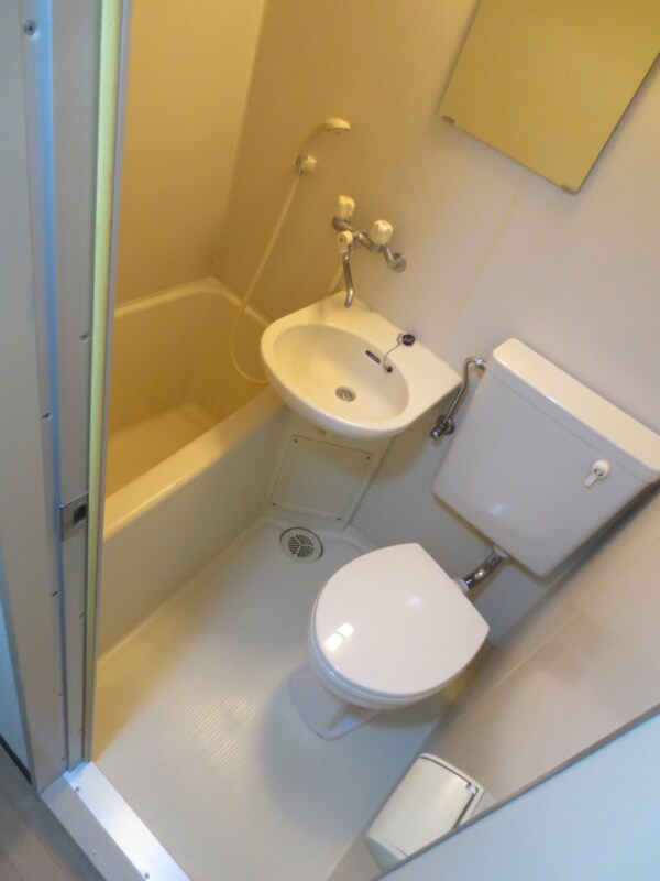 バス／シャワールーム等