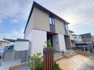 フルーヴ外観写真