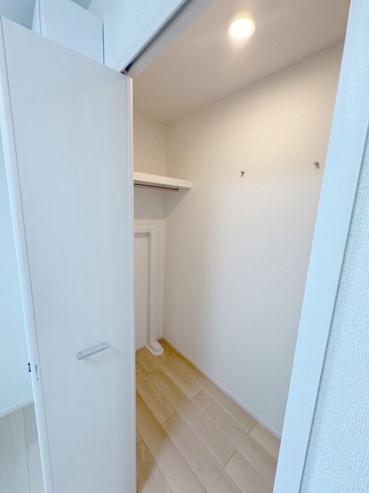 物件内観写真9　(収納)