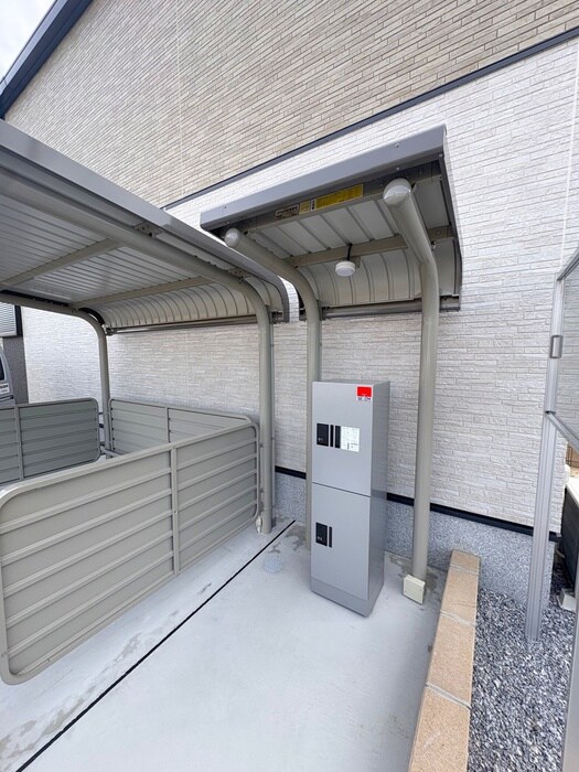 物件外観写真6　(建物設備)
