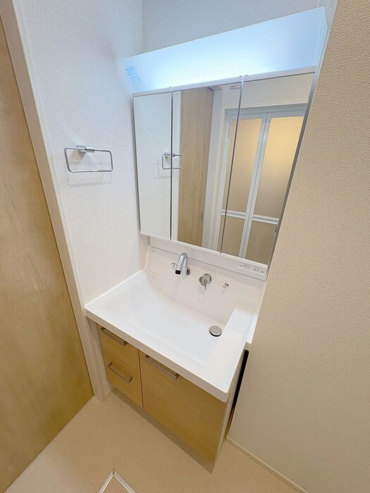 物件内観写真15　(洗面)