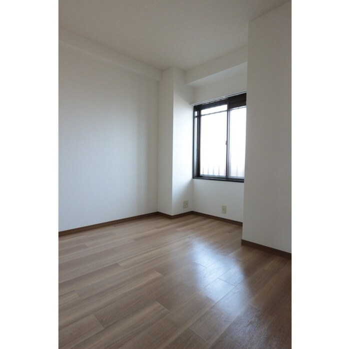 物件内観写真18　(居室)