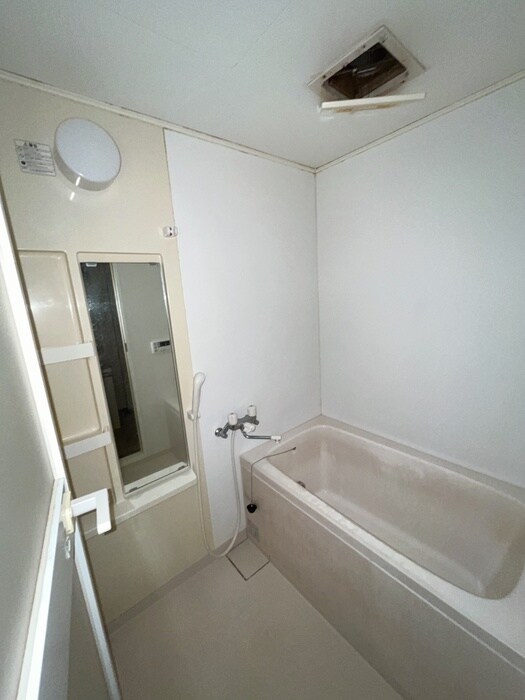 物件内観写真8　(バス／シャワールーム等)