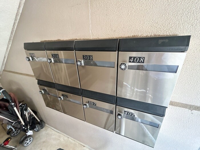 物件外観写真4　(建物設備)