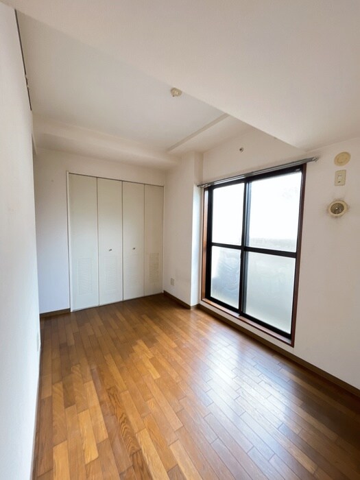 物件内観写真13　(居室)