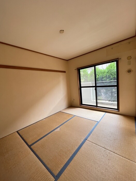 物件内観写真15　(居室)