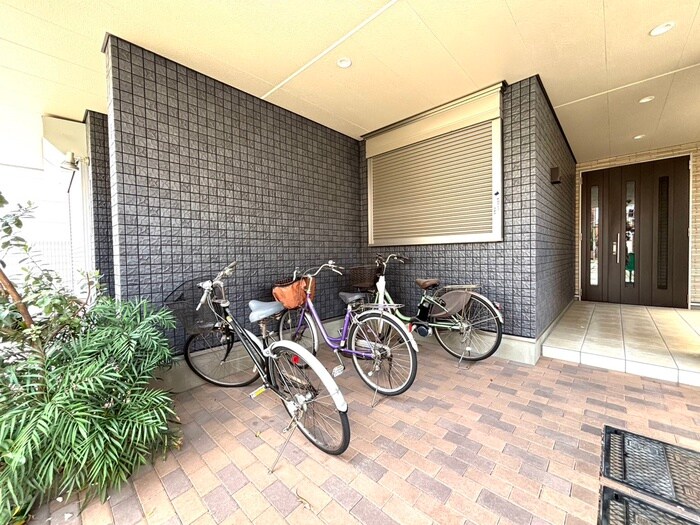 物件外観写真3　(周辺環境)