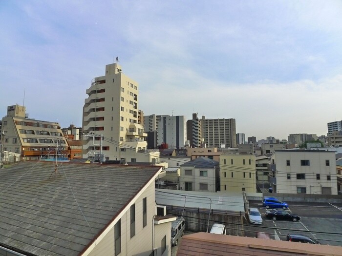 物件内観写真22　(室内からの展望)