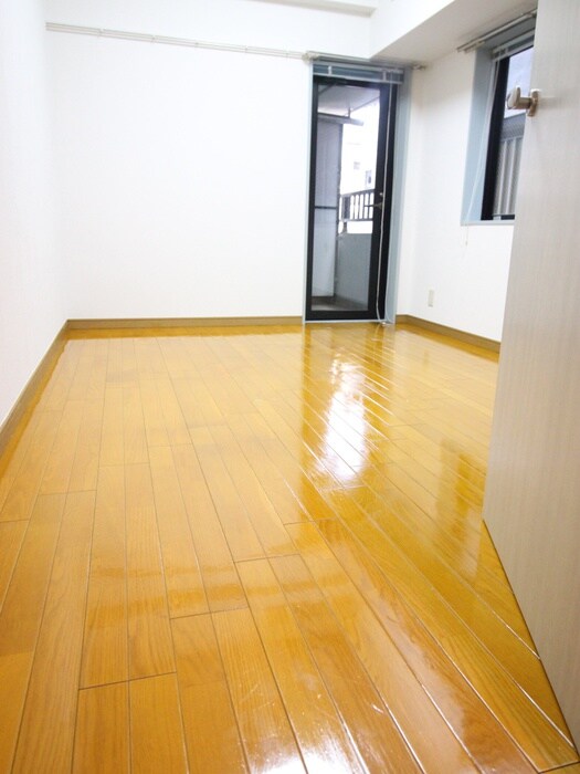 物件内観写真20　(廊下)