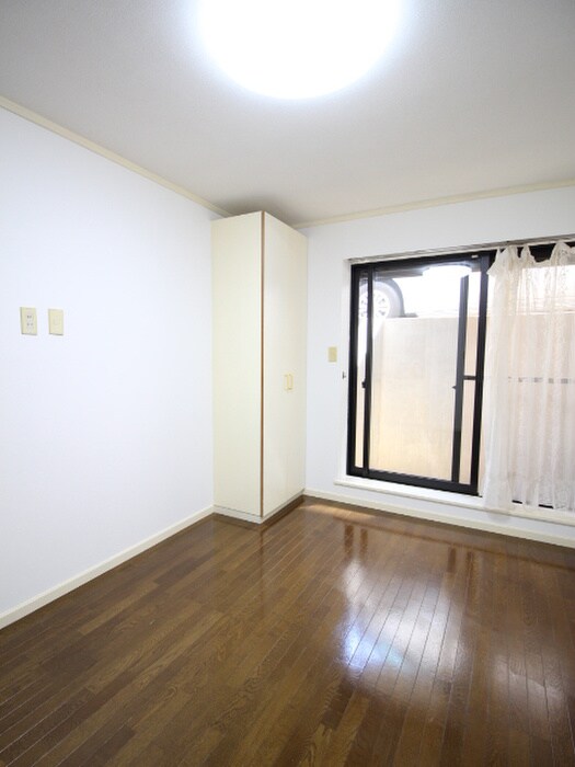 物件内観写真18　(居室)