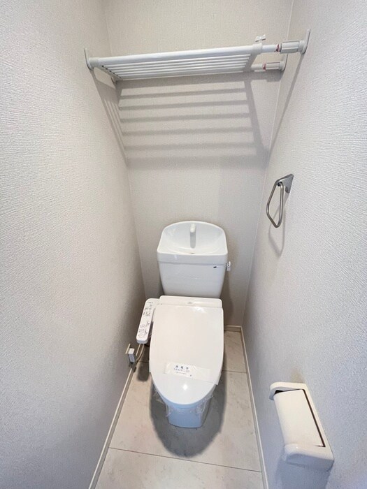 物件内観写真9　(トイレ)