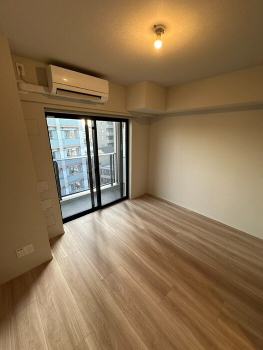 物件内観写真9　(ベランダ・バルコニー)