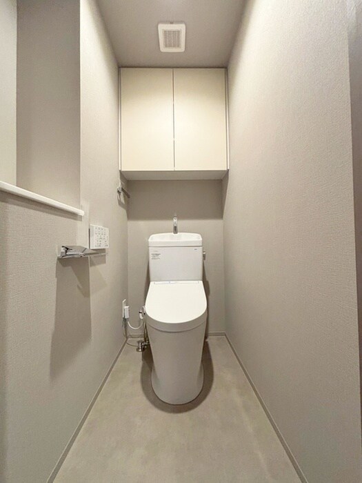 物件内観写真14　(トイレ)