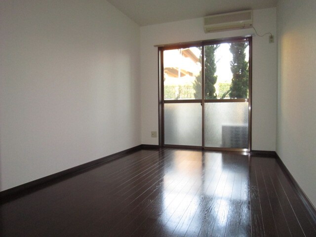 物件内観写真6　(内観写真)