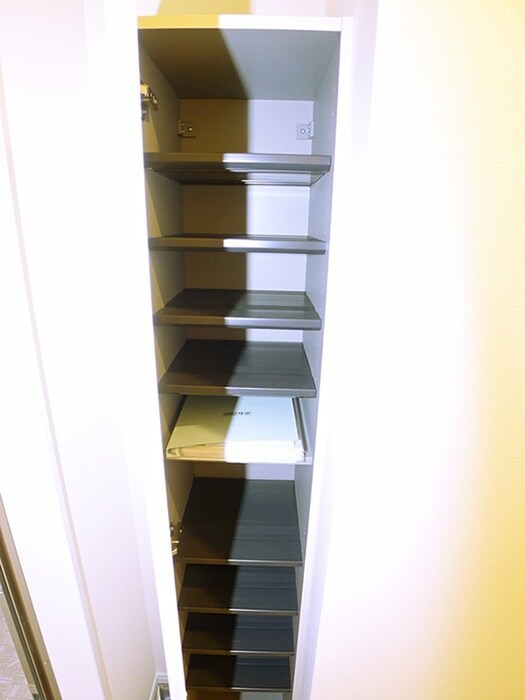 物件内観写真12　(靴箱)