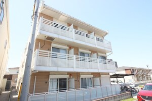 Ｃｒｅａ外観写真