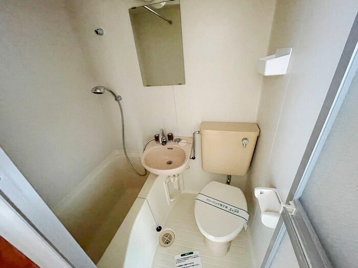 物件内観写真13　(トイレ)