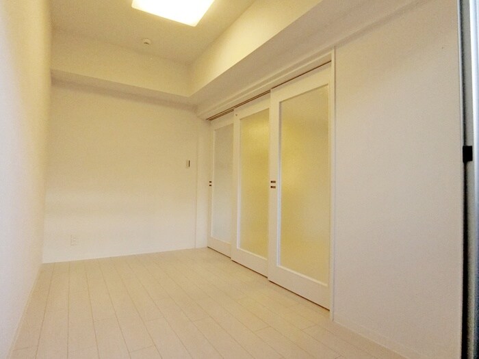 物件内観写真13　(居室)