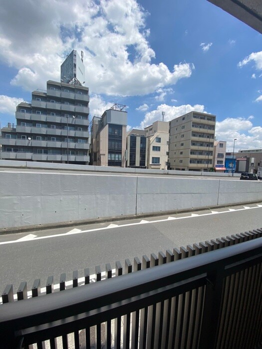 物件内観写真16　(室内からの展望)