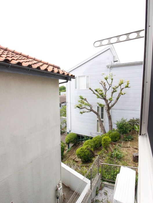 物件内観写真17　(室内からの展望)