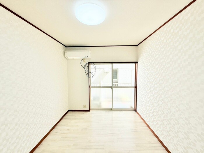 物件内観写真11　(居室)