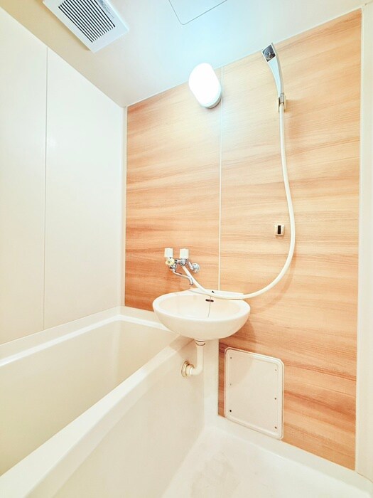 物件内観写真12　(バス／シャワールーム等)