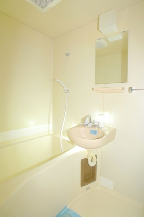 バス／シャワールーム等