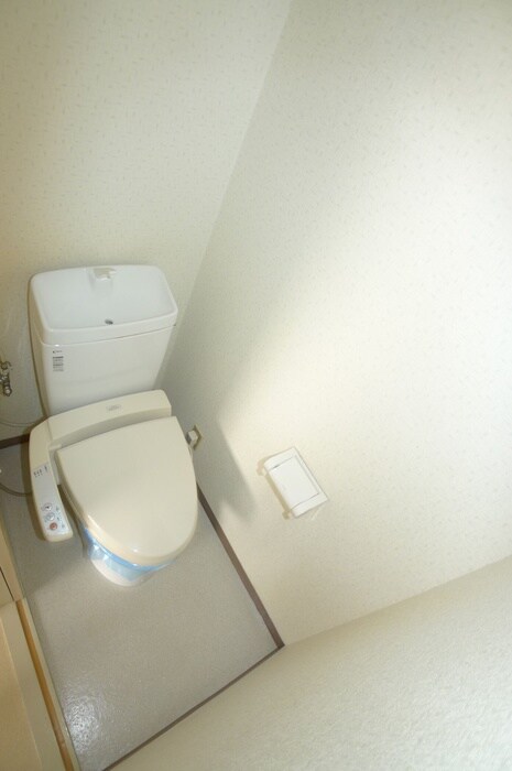 物件内観写真15　(トイレ)