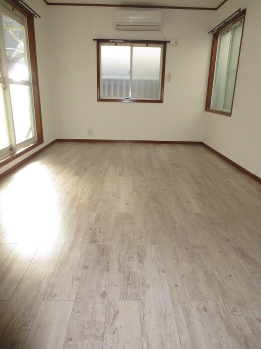 物件内観写真6　(居室)