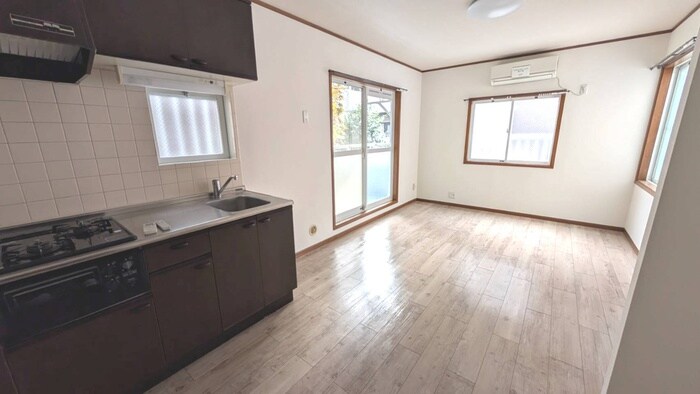 物件内観写真9　(居室)